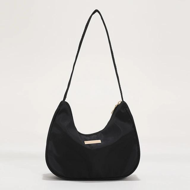 Nylon Crescent Messenger Umhängetasche