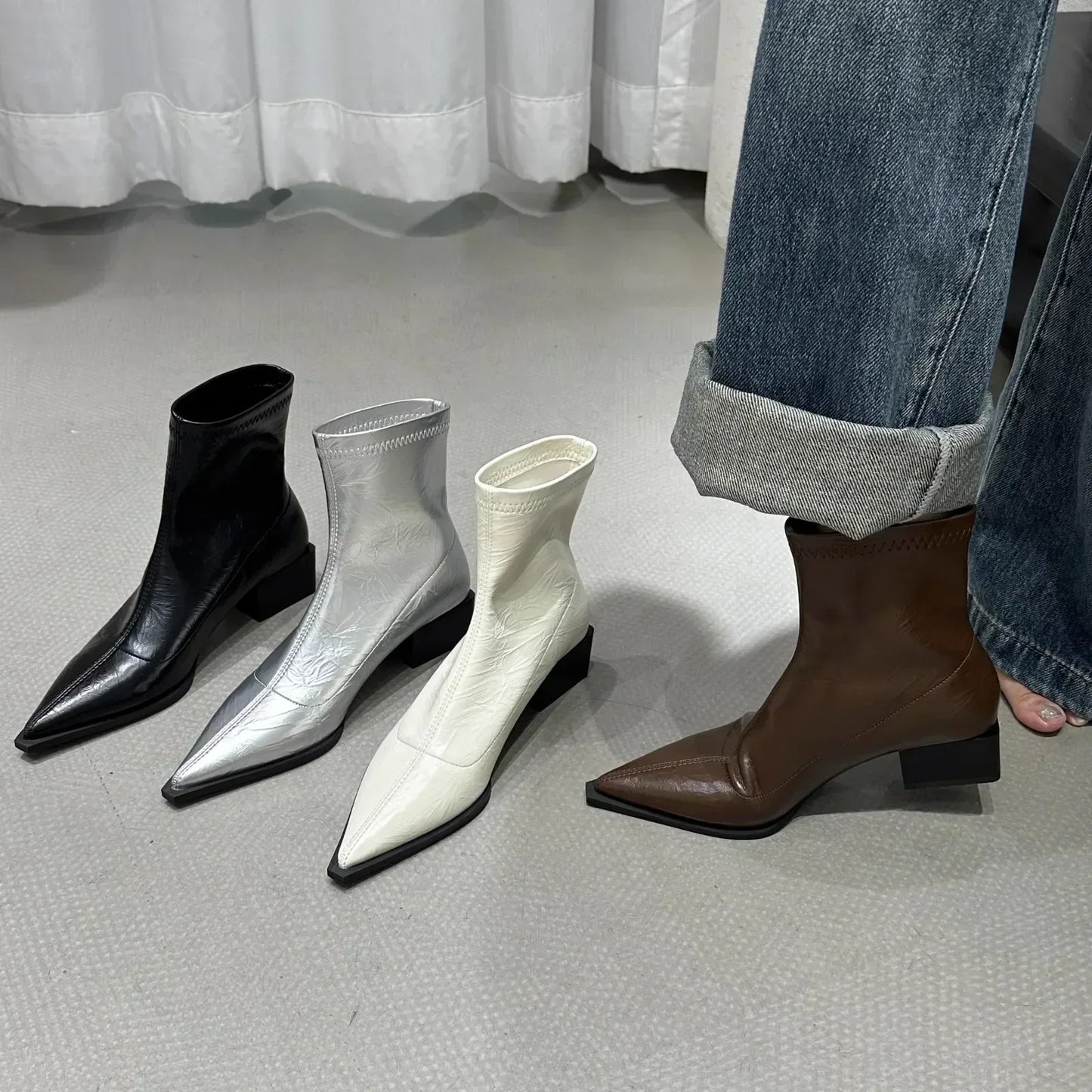 Lucille - Spitz zulaufende Stiefelette - Herbstschuhe