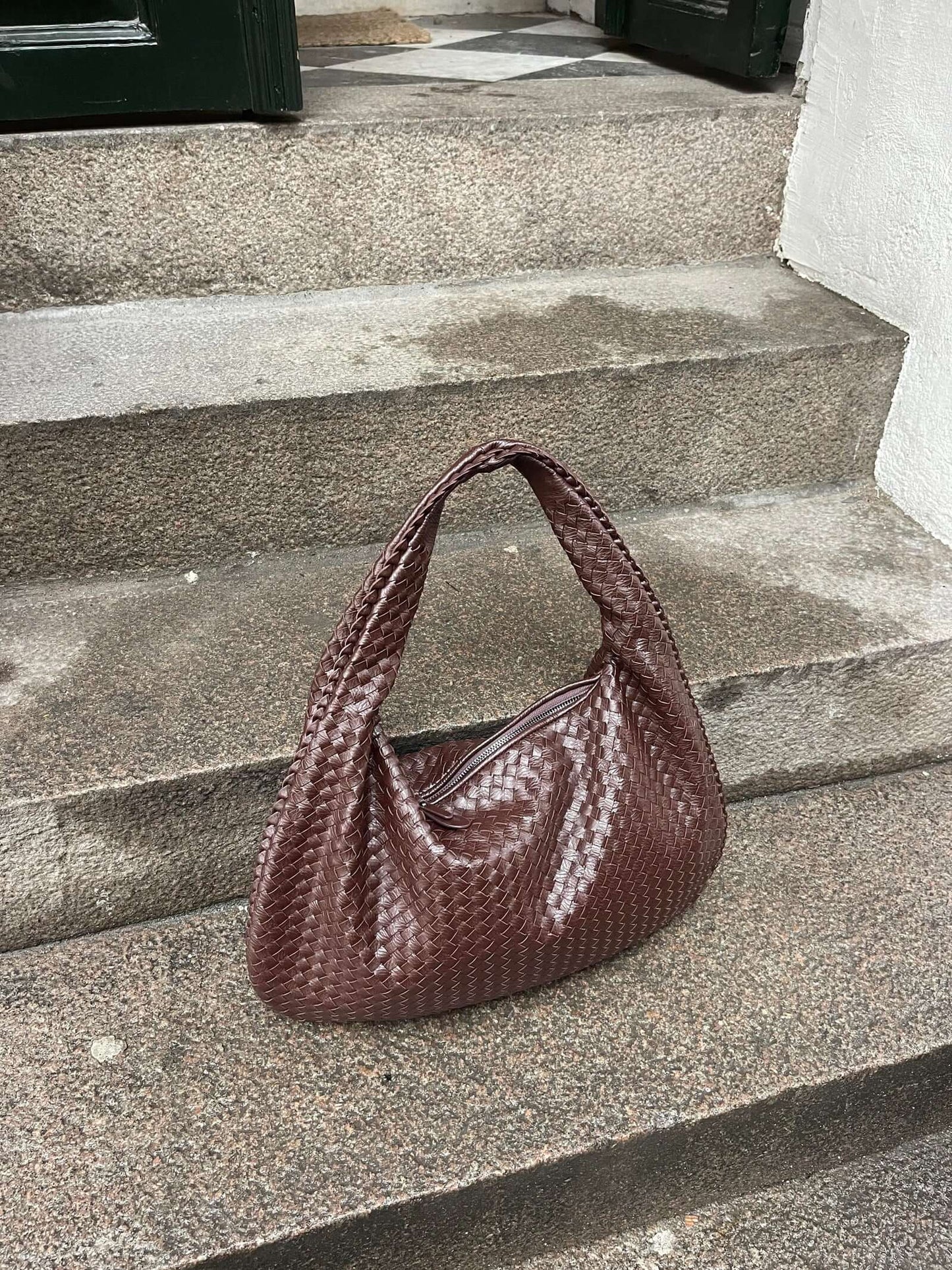 Bellachicha - Vintage Umhängetasche damen | Geflochtene Handtasche mit Reißverschluss im Sale