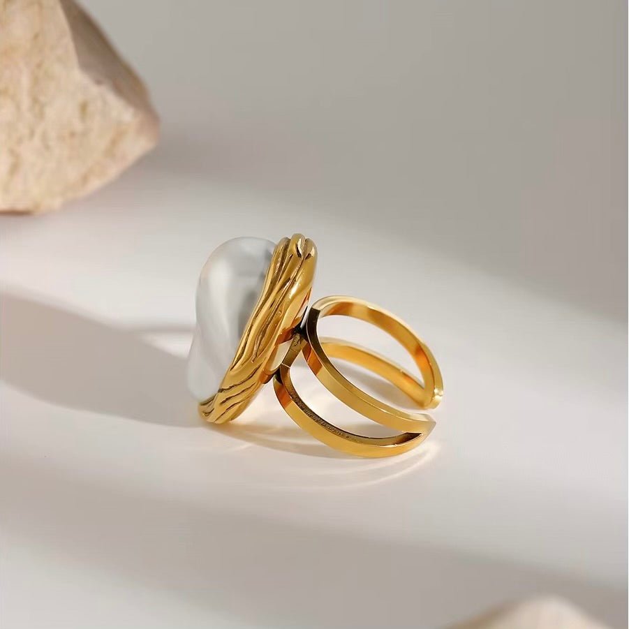 Baroque Pearl Ring