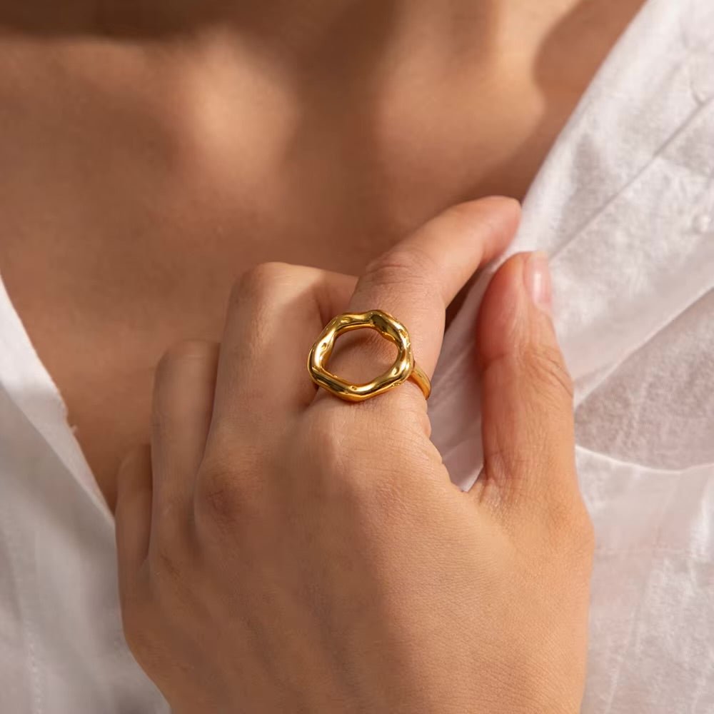 Lyra Ring