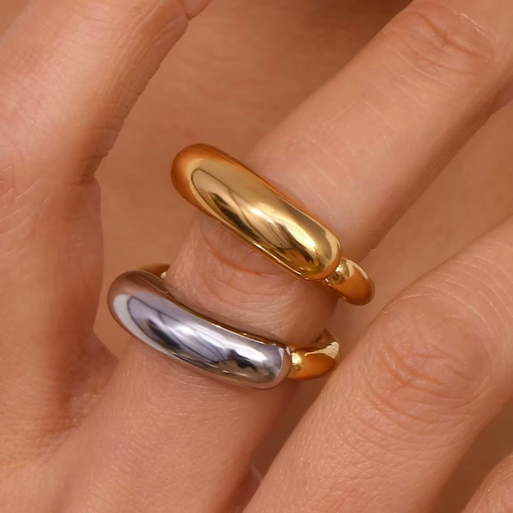 Vivora Ring