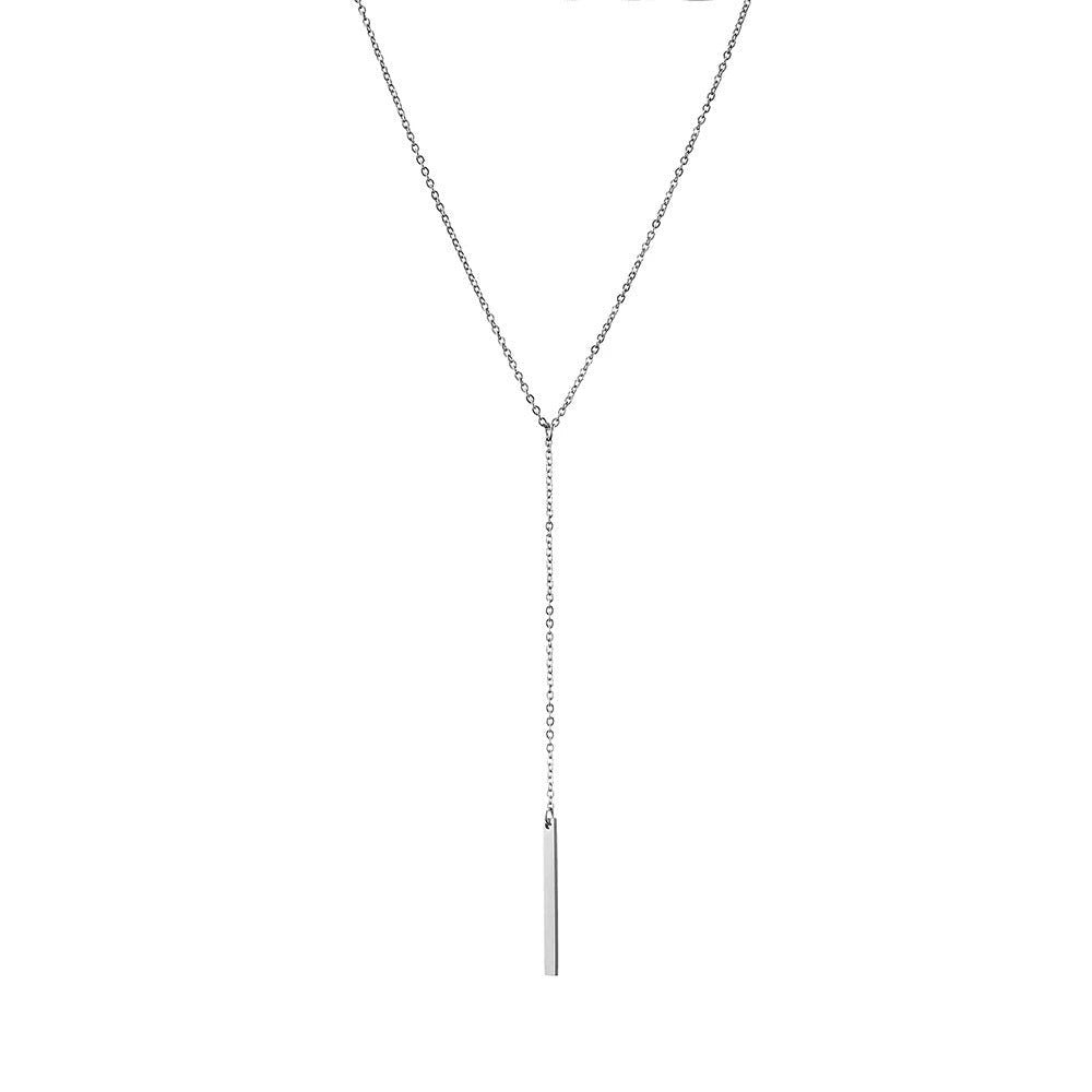 Vera - Elegante Halskette mit Anhängern