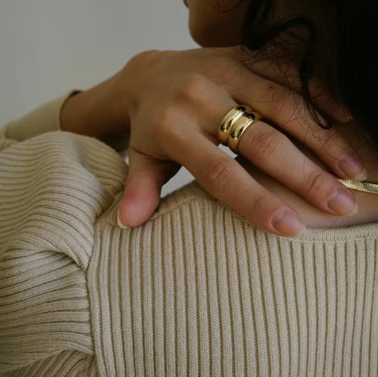Velora Ring