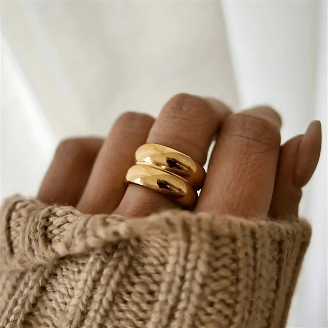 Velora Ring