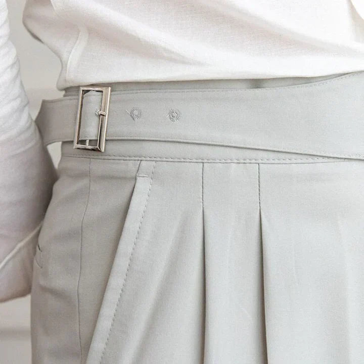 Romeo - klassische hose mit schnallen