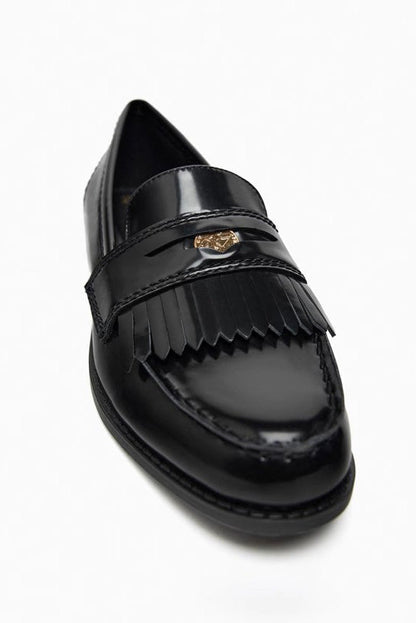 Flache Lederschuhe