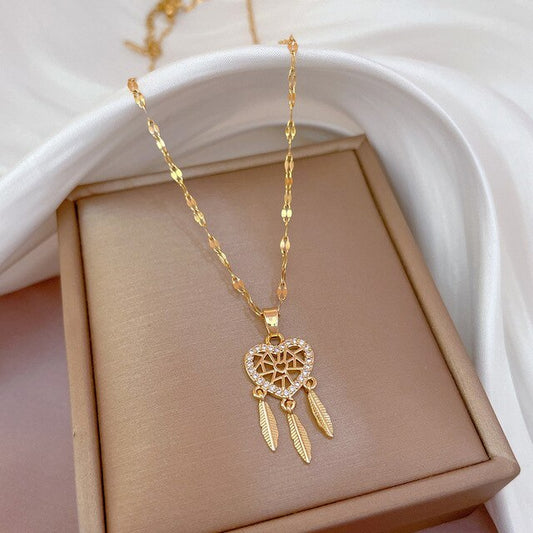 Herz- und Blätteranhänger mit Zirkonia in Gold und Silber