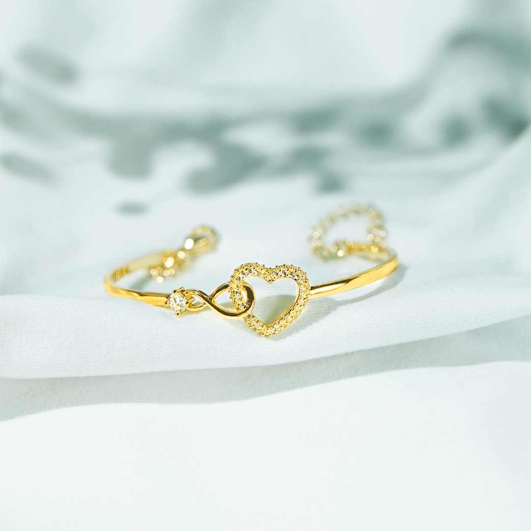 Always in My Heart - Infinity Heart Armband