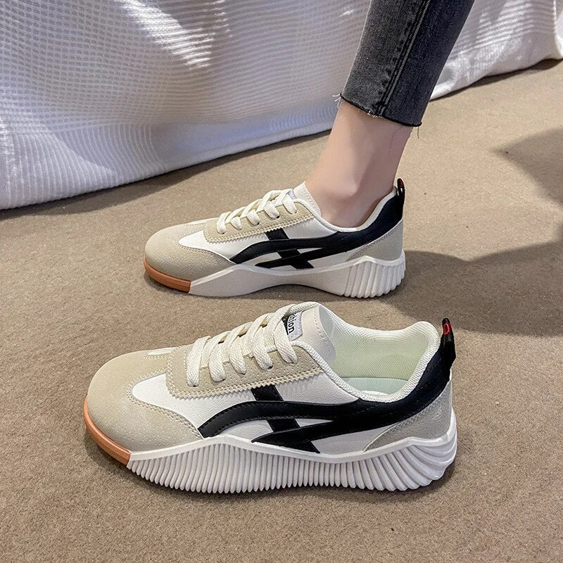 Die ultimative kollektion an flachen schuhen für das frühjahr 2023