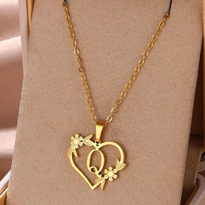 Denisse | Gold zierliche Blume Initialen Halskette