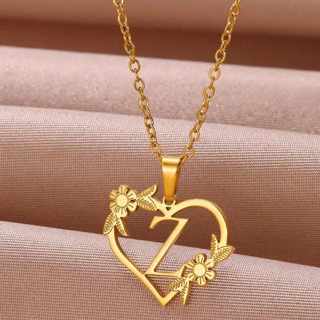 Denisse | Gold zierliche Blume Initialen Halskette