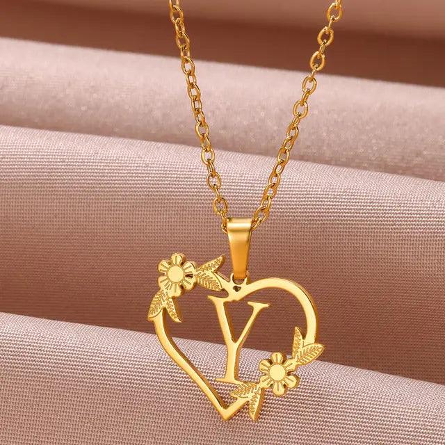 Denisse | Gold zierliche Blume Initialen Halskette