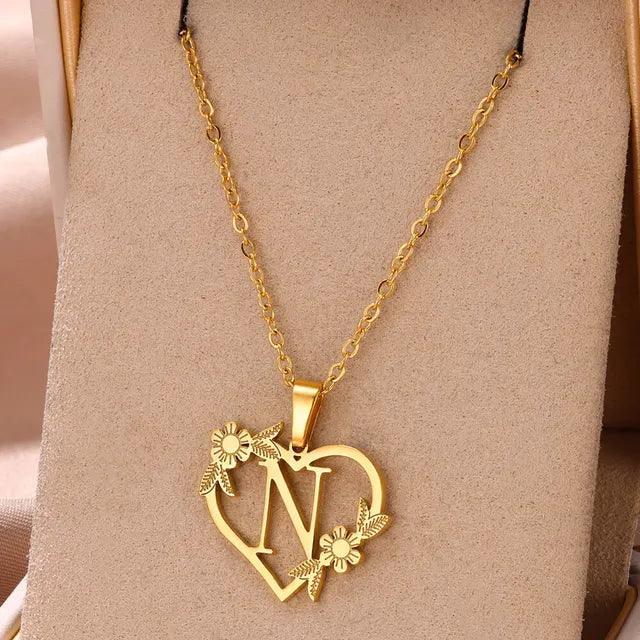 Denisse | Gold zierliche Blume Initialen Halskette