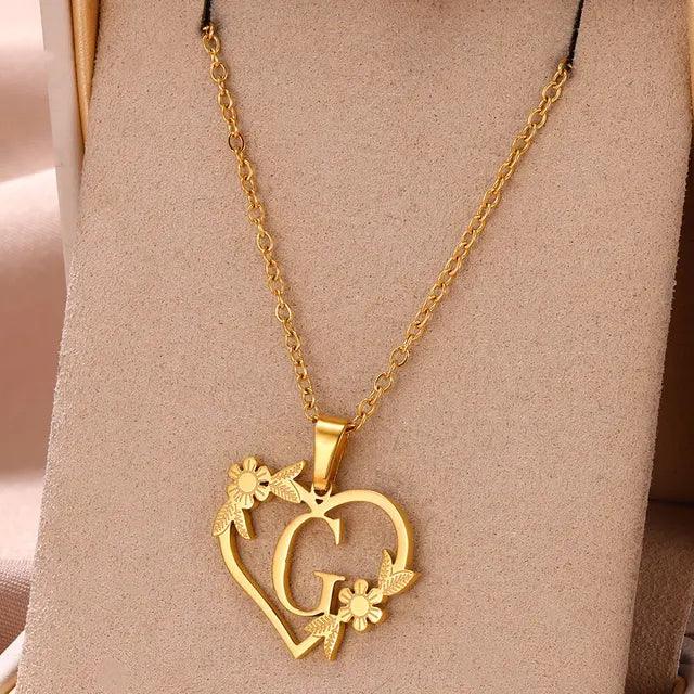 Denisse | Gold zierliche Blume Initialen Halskette