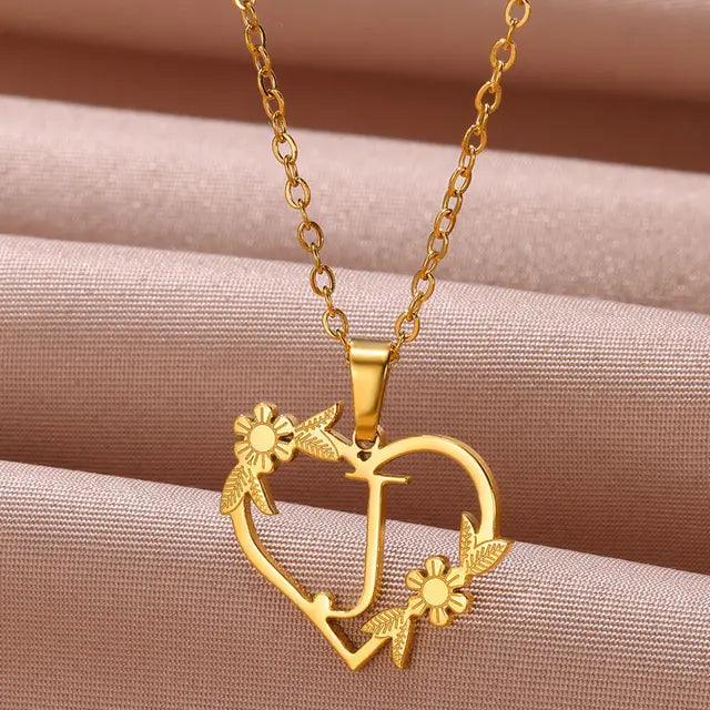 Denisse | Gold zierliche Blume Initialen Halskette