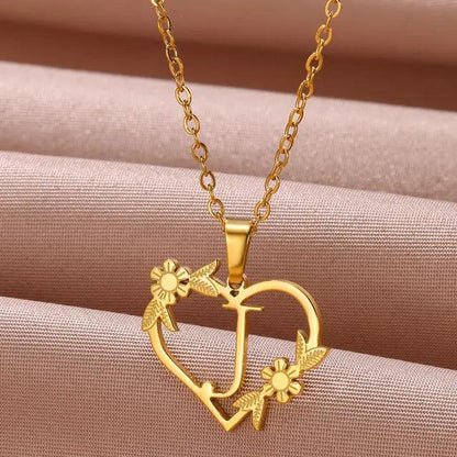Denisse | Gold zierliche Blume Initialen Halskette