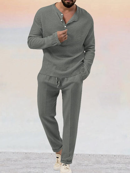 Herren Outfit mit Langarm Shirt und Freizeit Hose