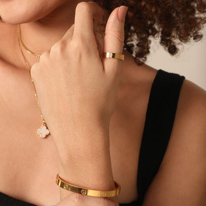 Element Love Ring 14K Vergoldet