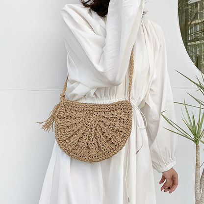 Bellachicha - Bohemian Handgewebte Halbrunde Stroh-Crossbody-Tasche