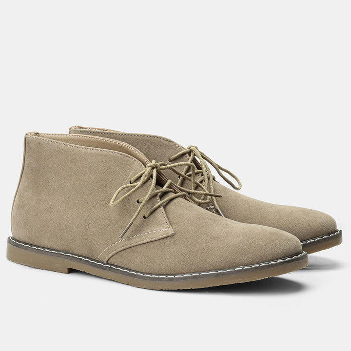 Petr - klassischer desert-stiefel für männer im vintage-stil
