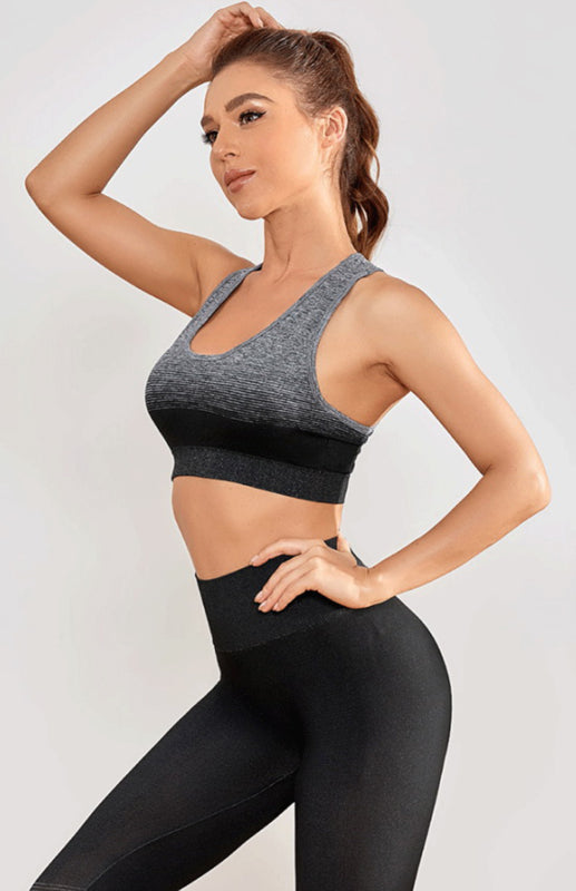 Nahtloses, atmungsaktives, feuchtigkeitsableitendes BH-Yoga-Set für Damen