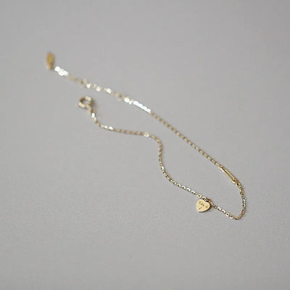 Zara - Minimalistisches Armband mit Herz-Anhänger